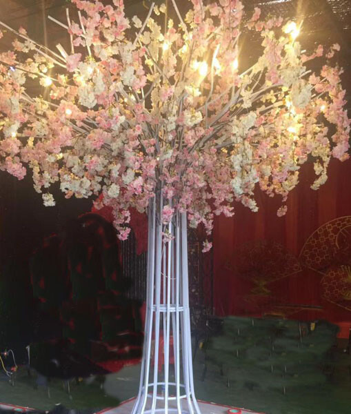 110" Tall Metal Wedding Tree In White M28220 ABC Glassware